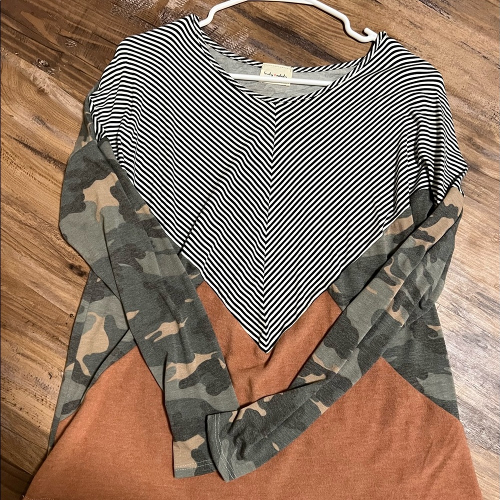 Camo striped rust color fashion top